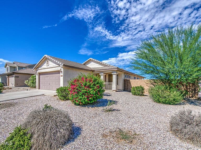 1576 W Appaloosa Way photo 1