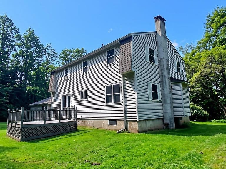 384 Duffy Road photo 4