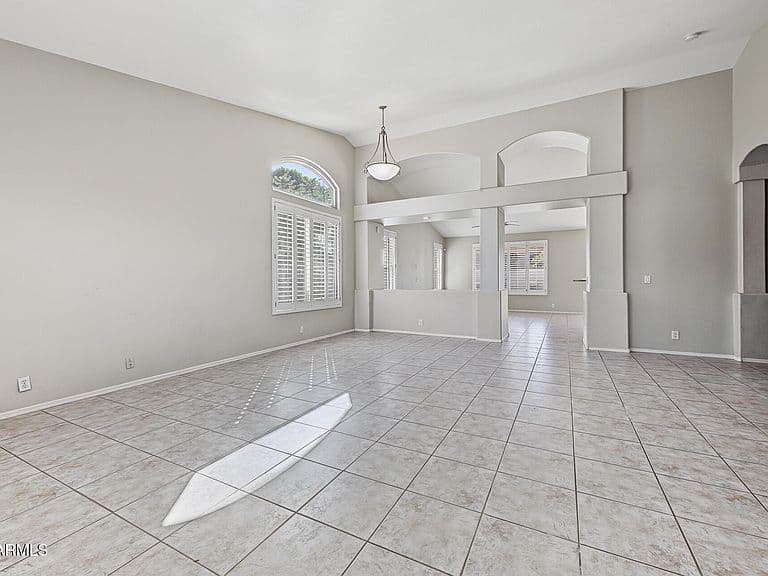 7061 W ANGELA Drive photo 4