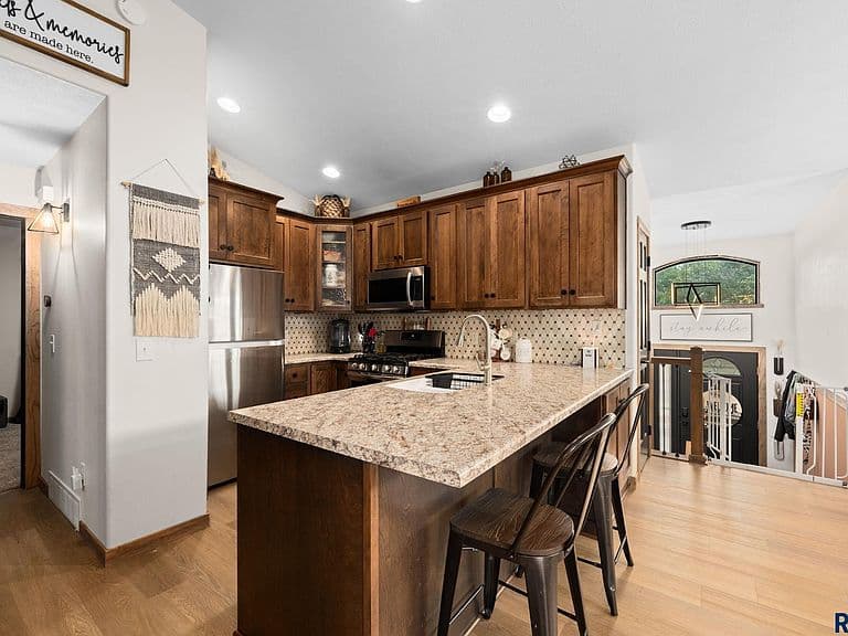 4601 S Equity Dr photo 5