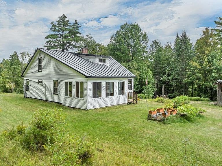533 Ellsworth Hill Road photo 3