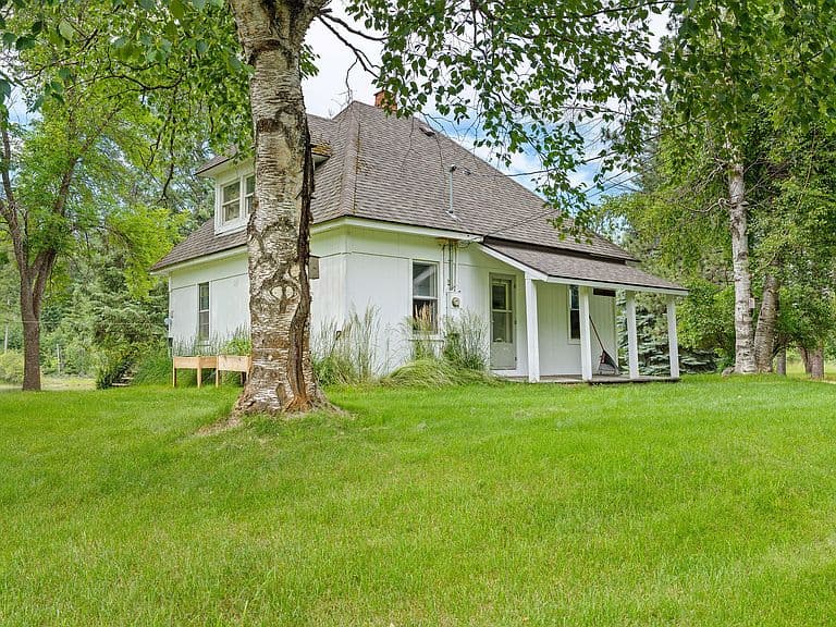 250 Swan Meadow Dr photo 3