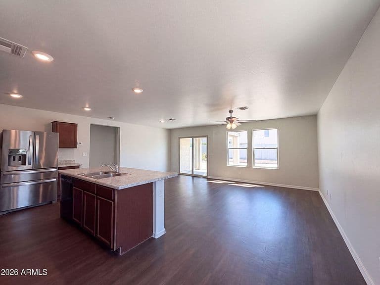 25797 W SIESTA Way photo 2