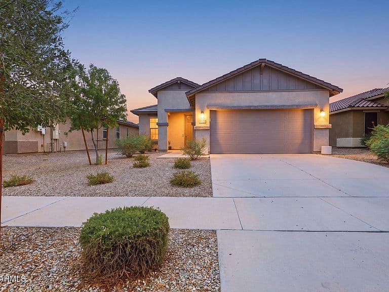 17545 W VILLA HERMOSA Lane photo 1