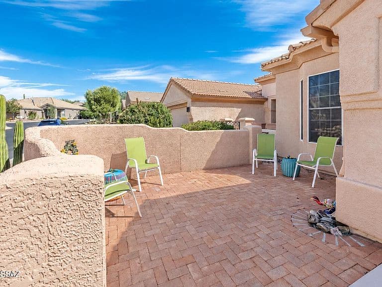 13196 N Silver Cholla Pl photo 2