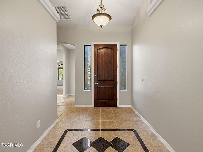 6000 Symphony Dr photo 4