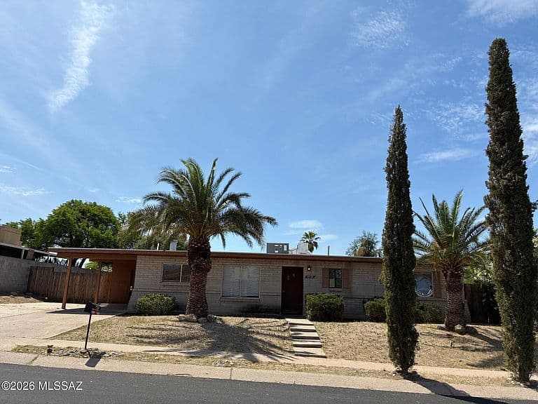 9552 E Irene St photo 1