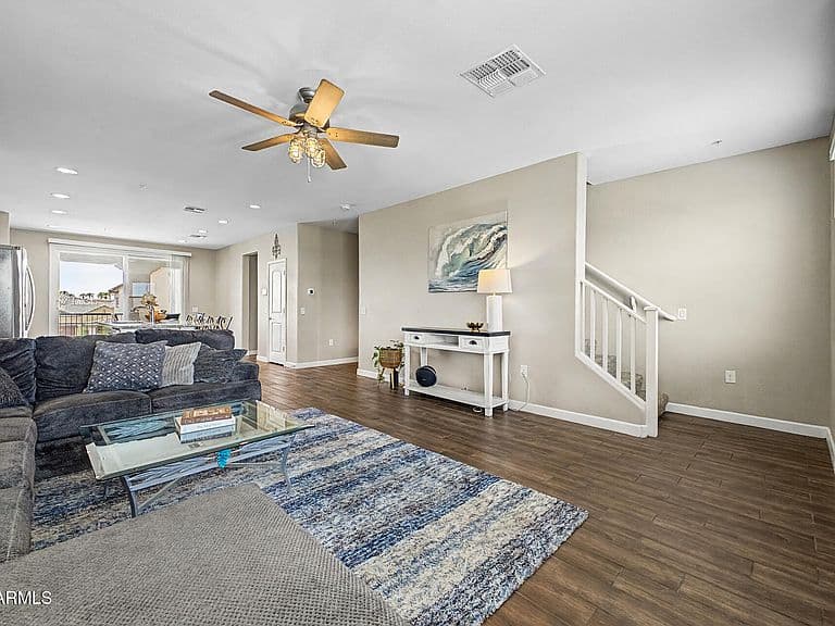 1255 N ARIZONA Avenue #1227 photo 3