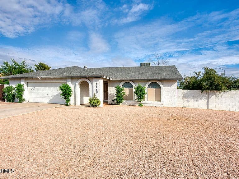 2148 E Emelita Ave photo 2