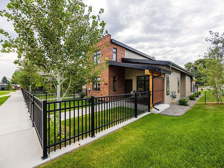 1355 Avon St photo 1