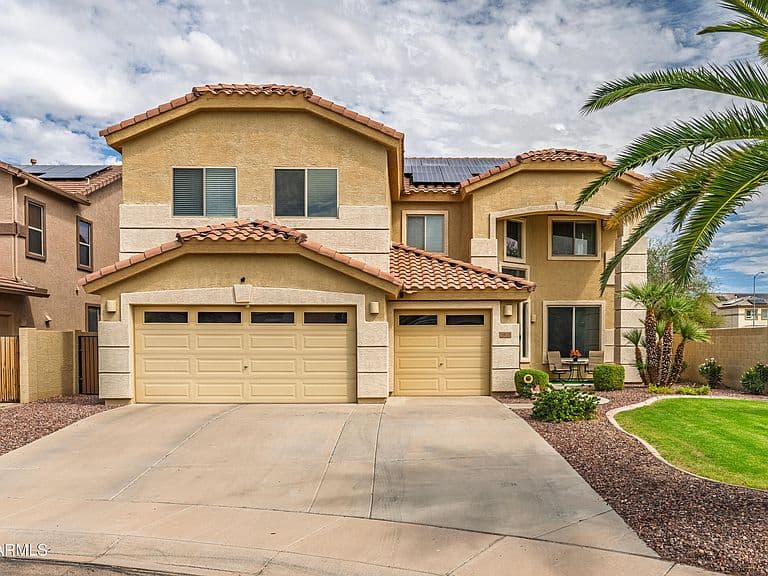44070 W YUCCA Lane photo 1