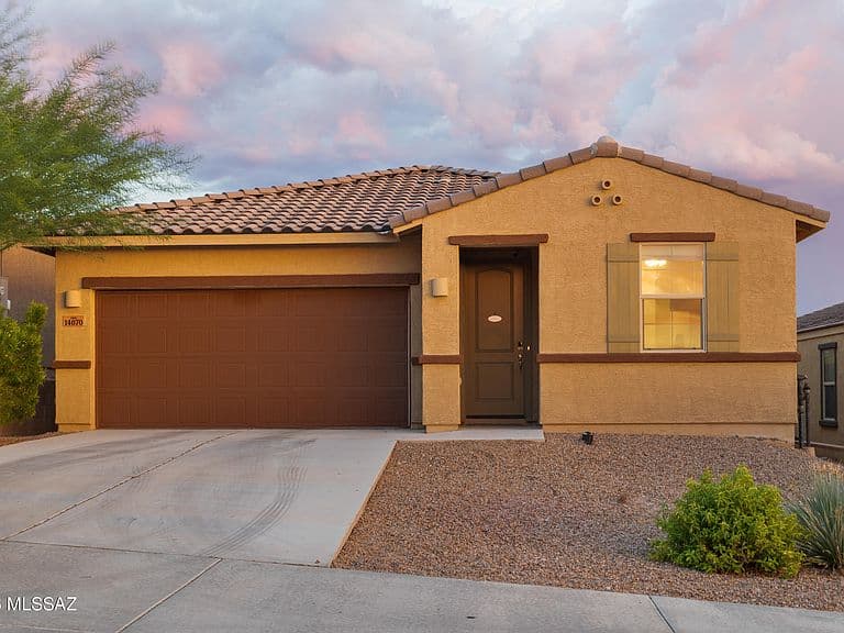 14070 E Red Pine Pl photo 1