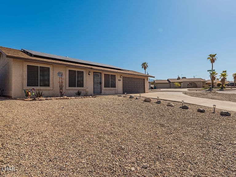 1941 Palo Verde Blvd S photo 1