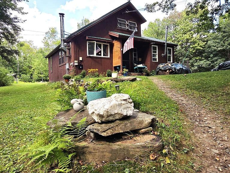 62 Heino Road photo 2