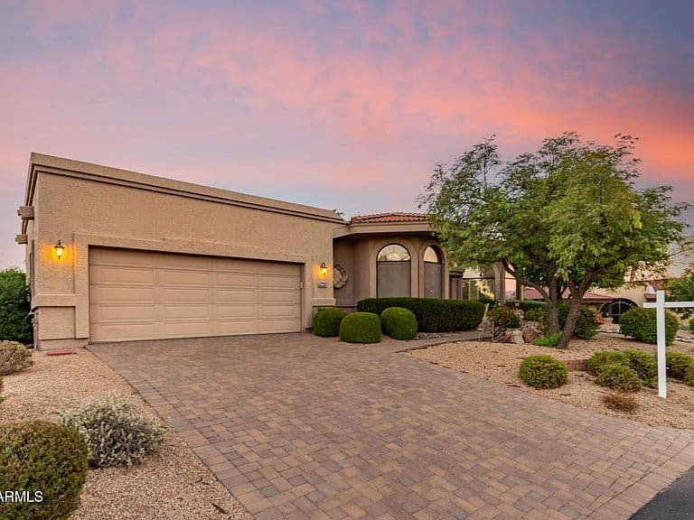 25628 N CORDOVA Lane photo 3