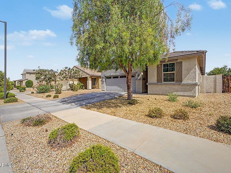 17664 W PARAISO Drive photo 4