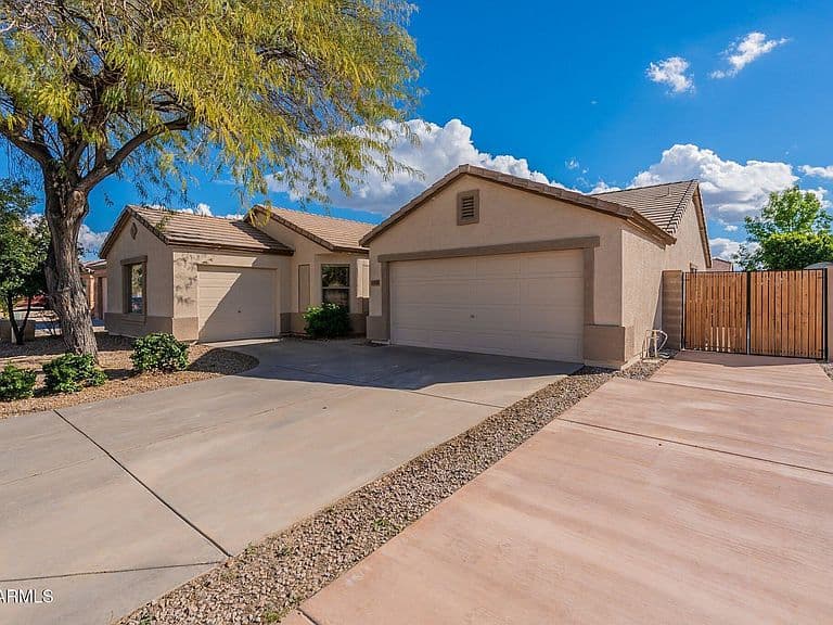 22939 W PAPAGO Street photo 1