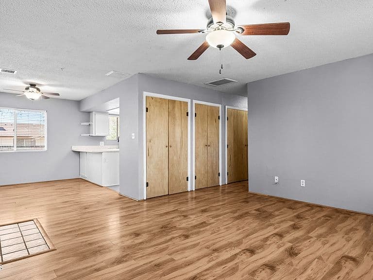 4896 N Harlequin Dr photo 4