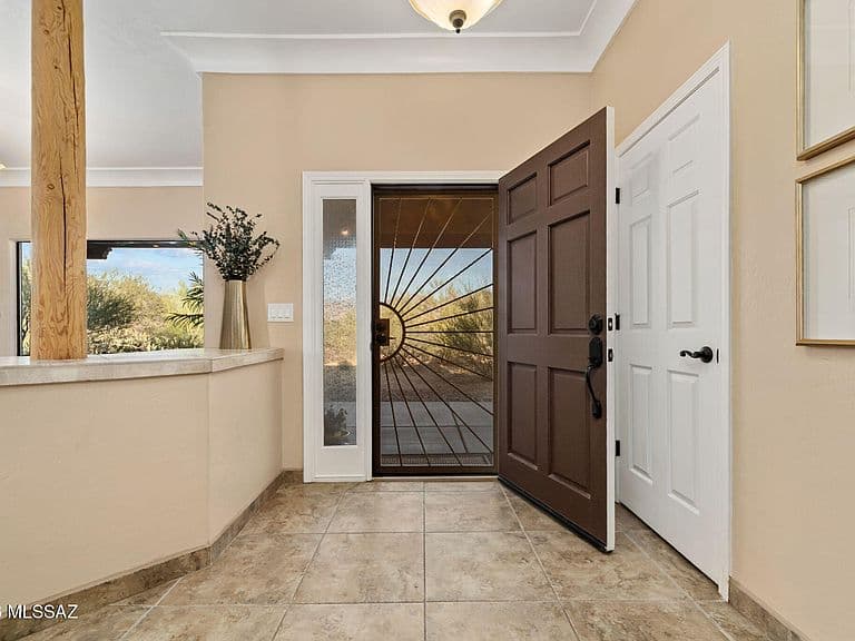 12801 N Kingair Dr photo 2
