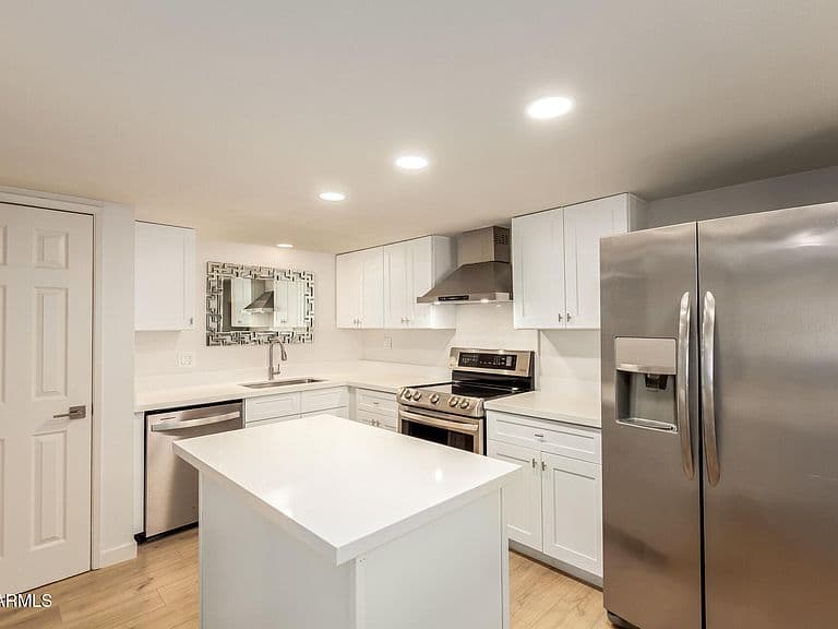 10452 W Meade Dr photo 5