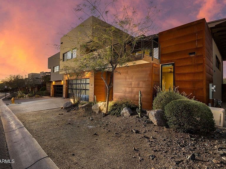6525 E CAVE CREEK Road #27 photo 2