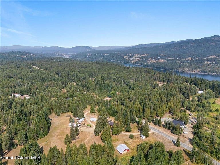 1840 Old Priest River Rd photo 3