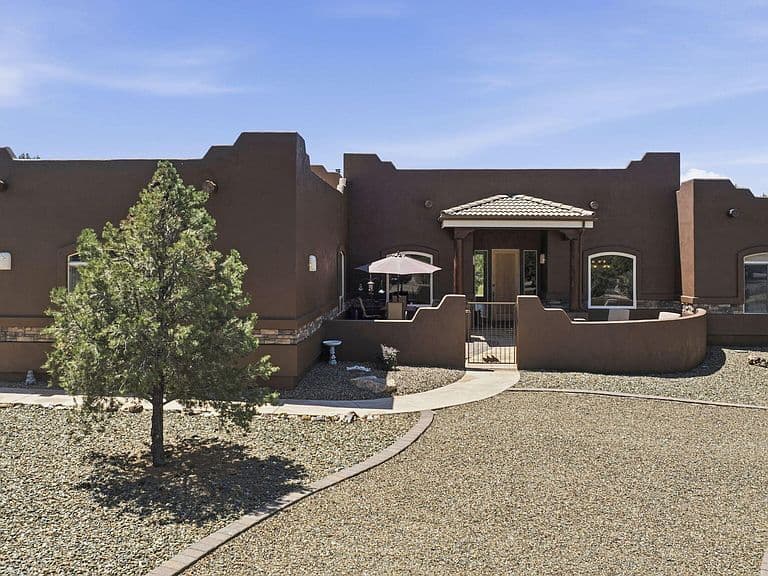 13170 N IRON HAWK Drive photo 2