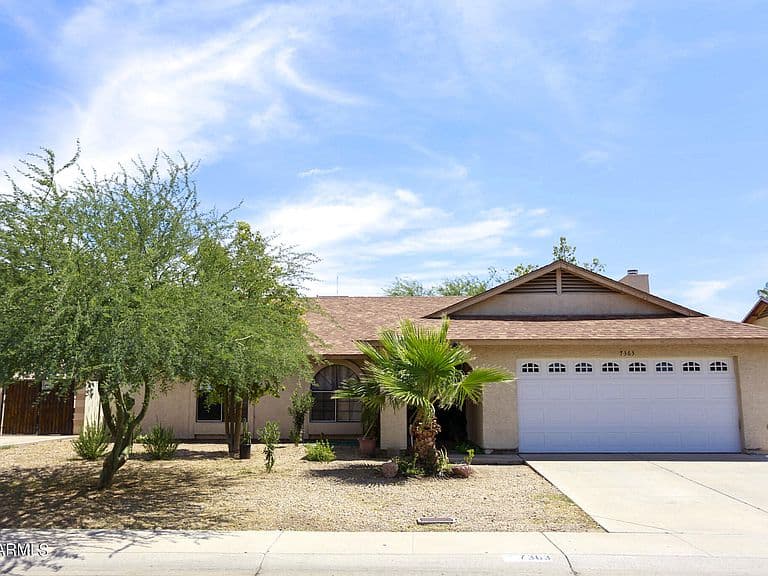 7363 W MEDLOCK Drive photo 1