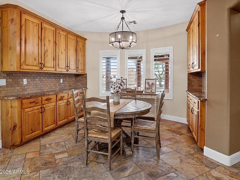 31829 N PAMELA Drive photo 5