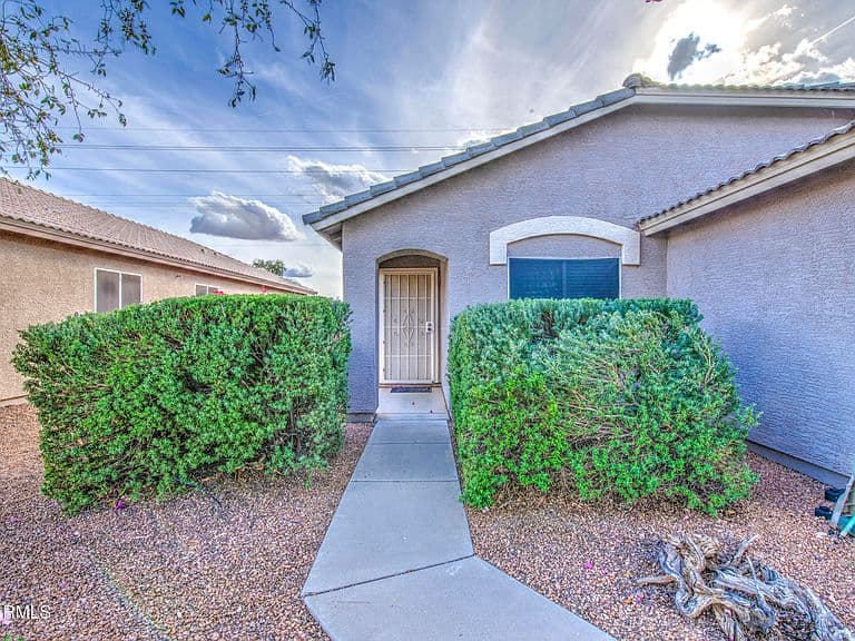 11465 E Cicero Street photo 4