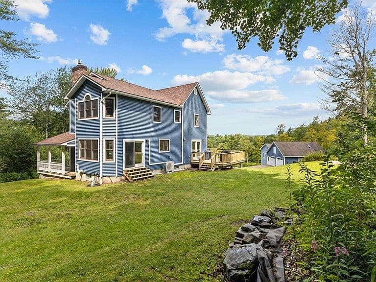 2260 South Road photo 1