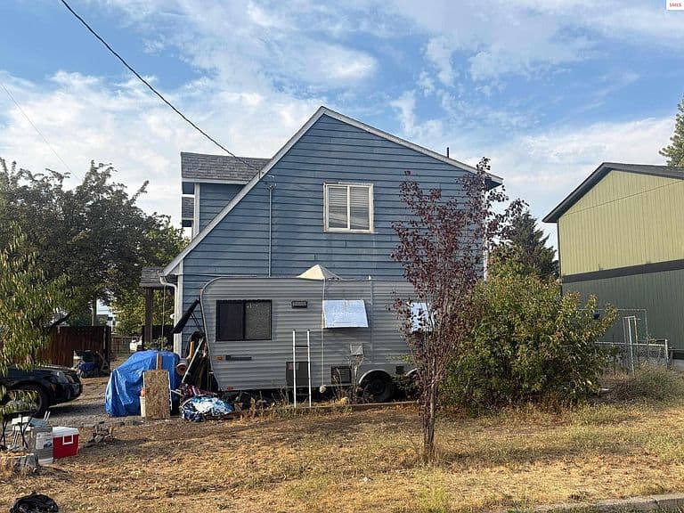 202 N Handy St photo 3
