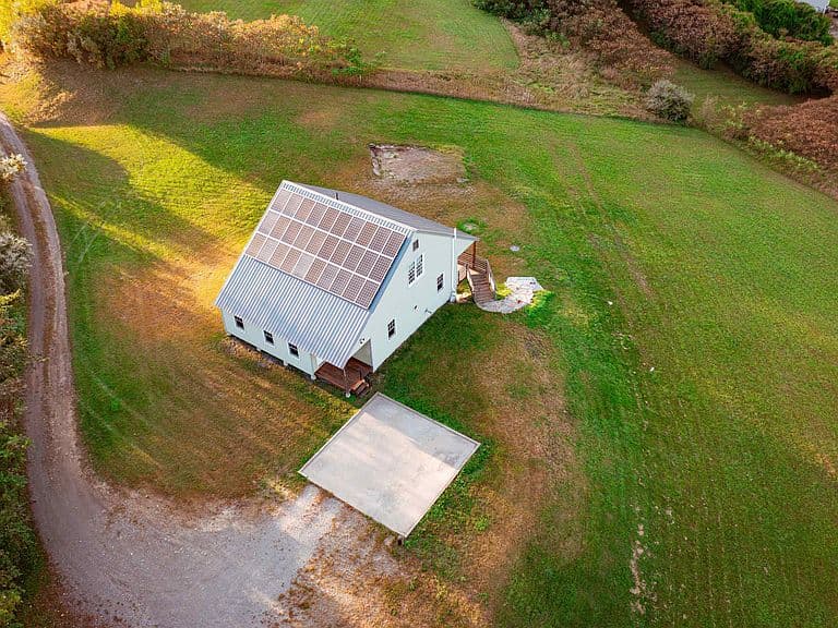 135 Winterbell Drive photo 4