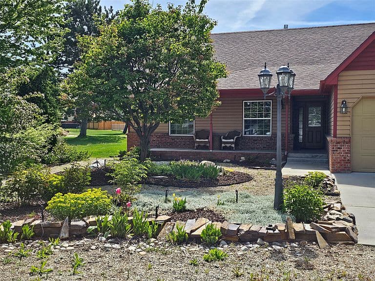 116 Alberta Ct photo 3