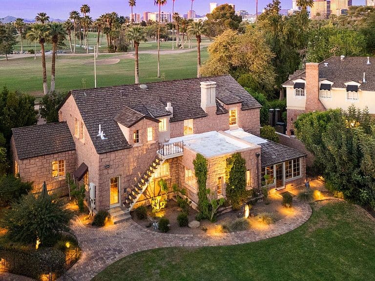 1015 W ENCANTO Boulevard photo 2