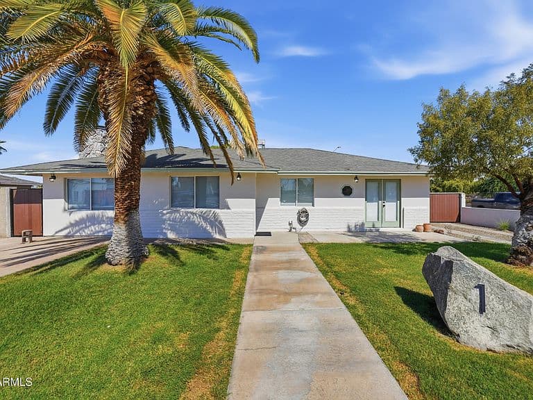 1 N COTTONWOOD Drive photo 2