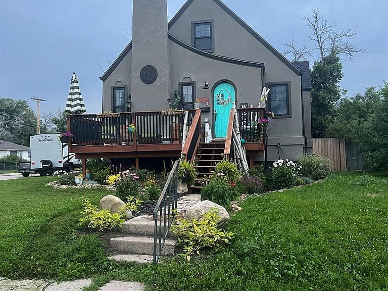 634 Saint Andrew St photo 1