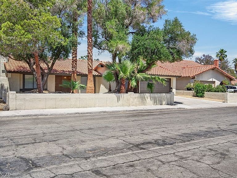 1864 Muchacha Dr photo 4