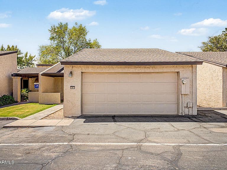 2256 W LINDNER Avenue #27 photo 3