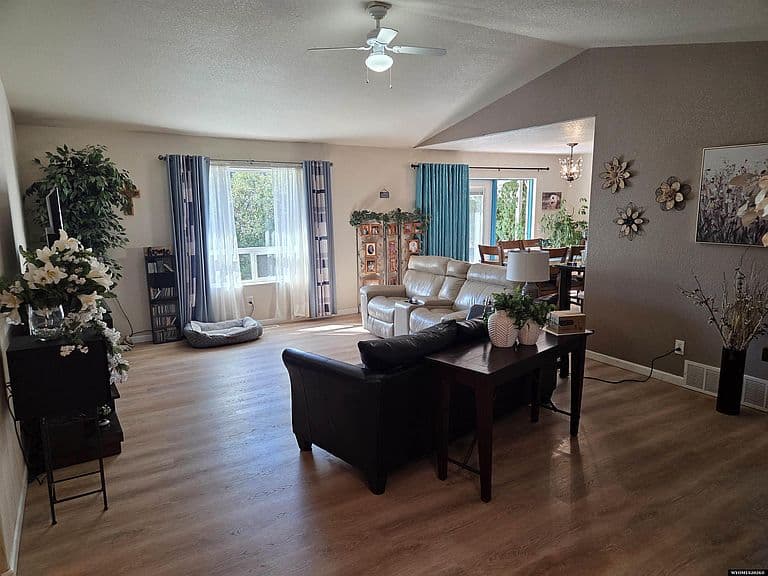 2229 Absaroka Trl photo 5