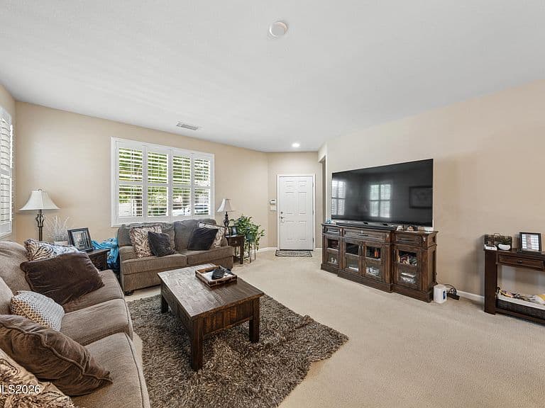 11099 Colton Dr photo 5
