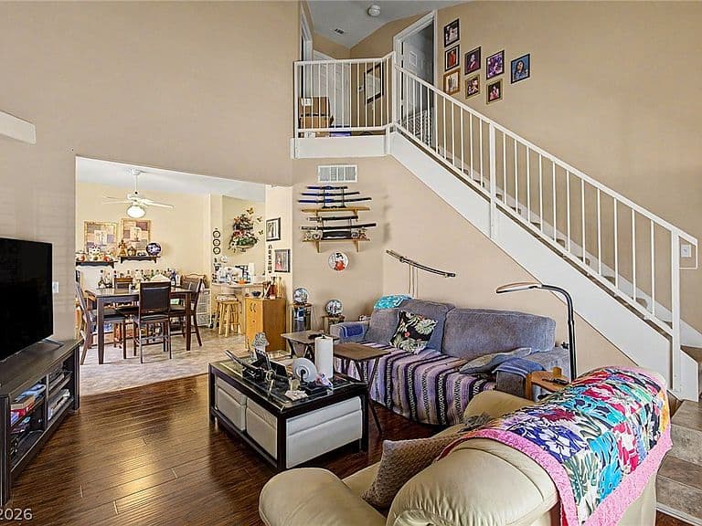 9624 Blue Calico Dr photo 5