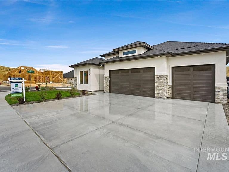 6734 W Sollas Dr photo 3