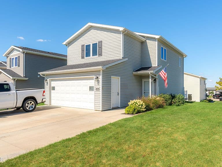 6970 Majestic Loop photo 1