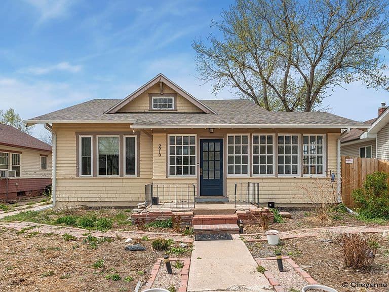 2910 Bent Ave photo 1