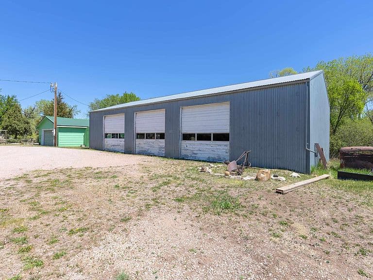 3845 Twilight Dr photo 5