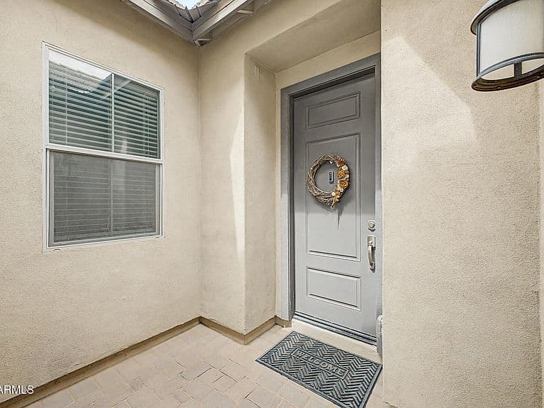 10728 E PALLADIUM Drive photo 4