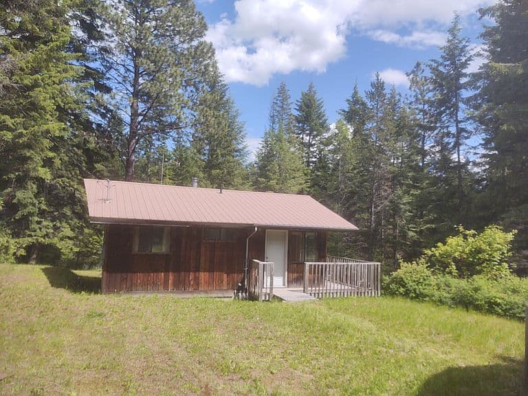 1097 Salee Creek Rd photo 1