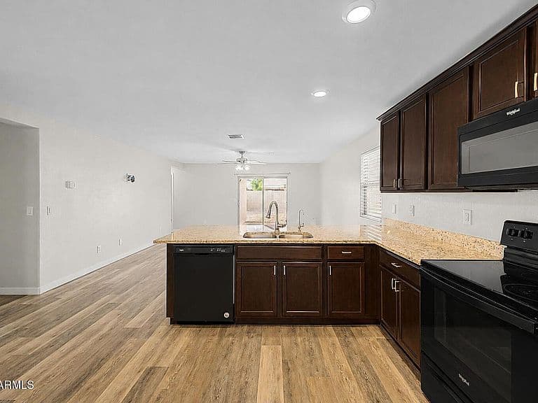 13112 E CHUPAROSA Lane photo 4