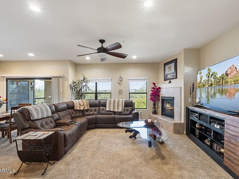 21320 N 56th St Unit 2110 photo 5